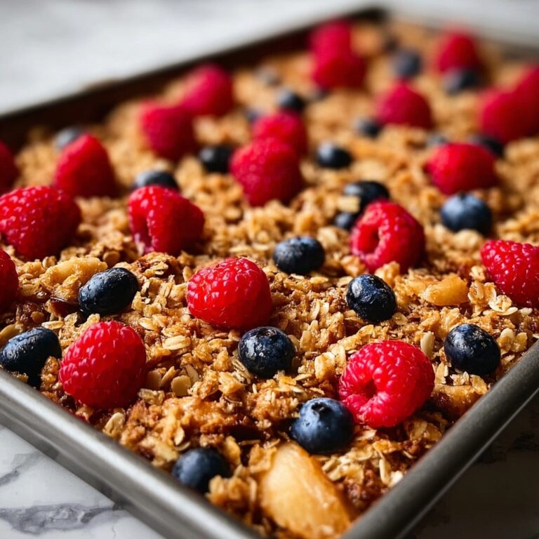 No-Flour, No-Sugar Oatmeal Breakfast Bake Recipe
