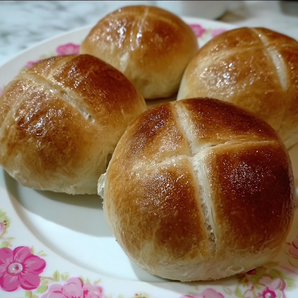 Hot Cross Buns Recipe - Recipe Image